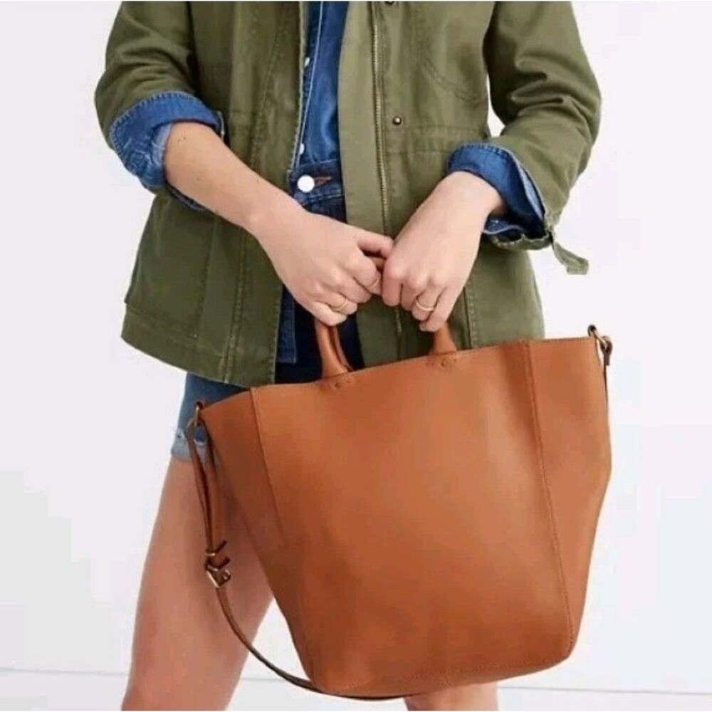 Madewell The Abroad Tote Bag Soft Tan Leather Minimalist Travel